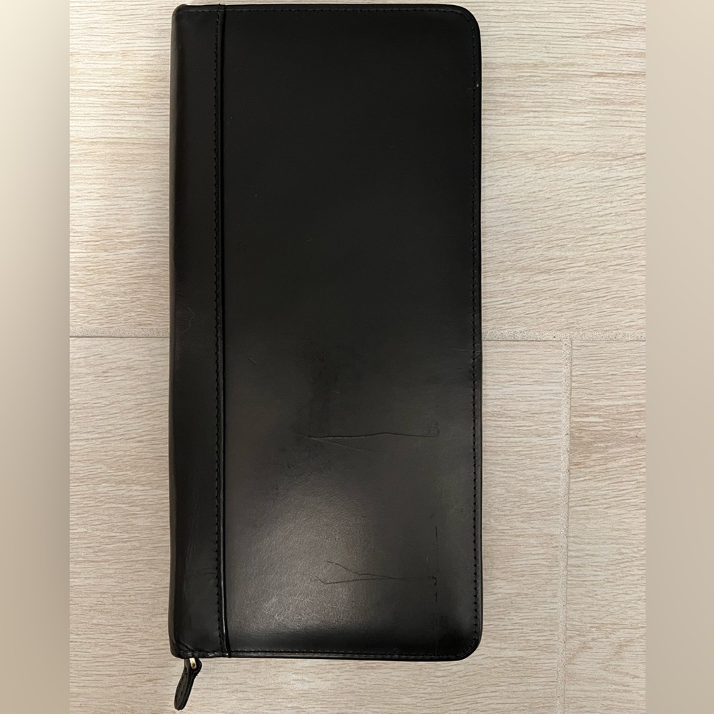 Coach Men's/Women's Passport/wallet Case